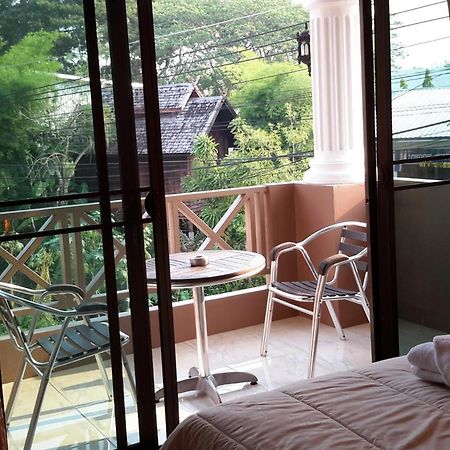 Donchai House Guest House& Cafe Chiang Mai Luaran gambar