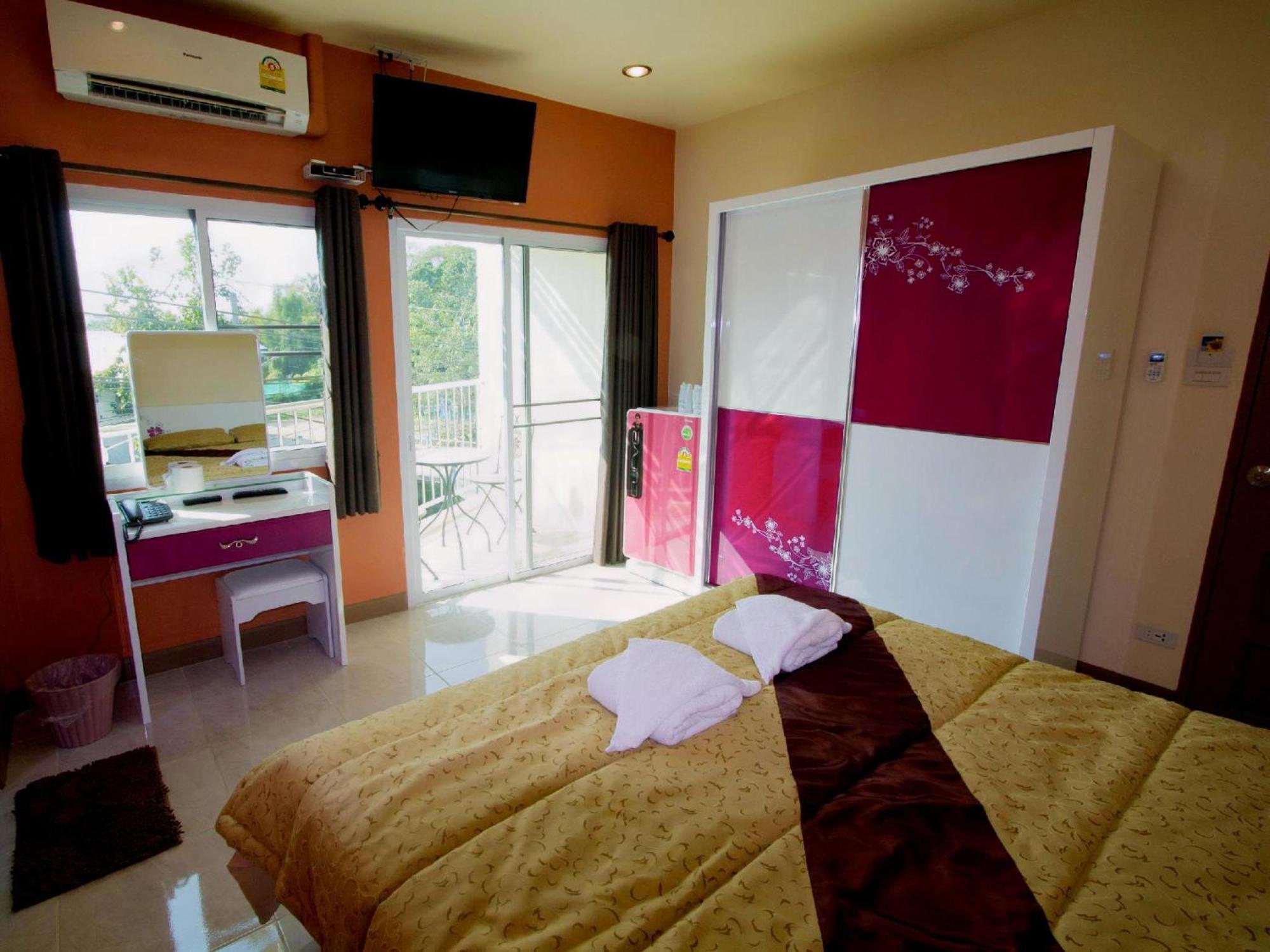 Donchai House Guest House& Cafe Chiang Mai Luaran gambar