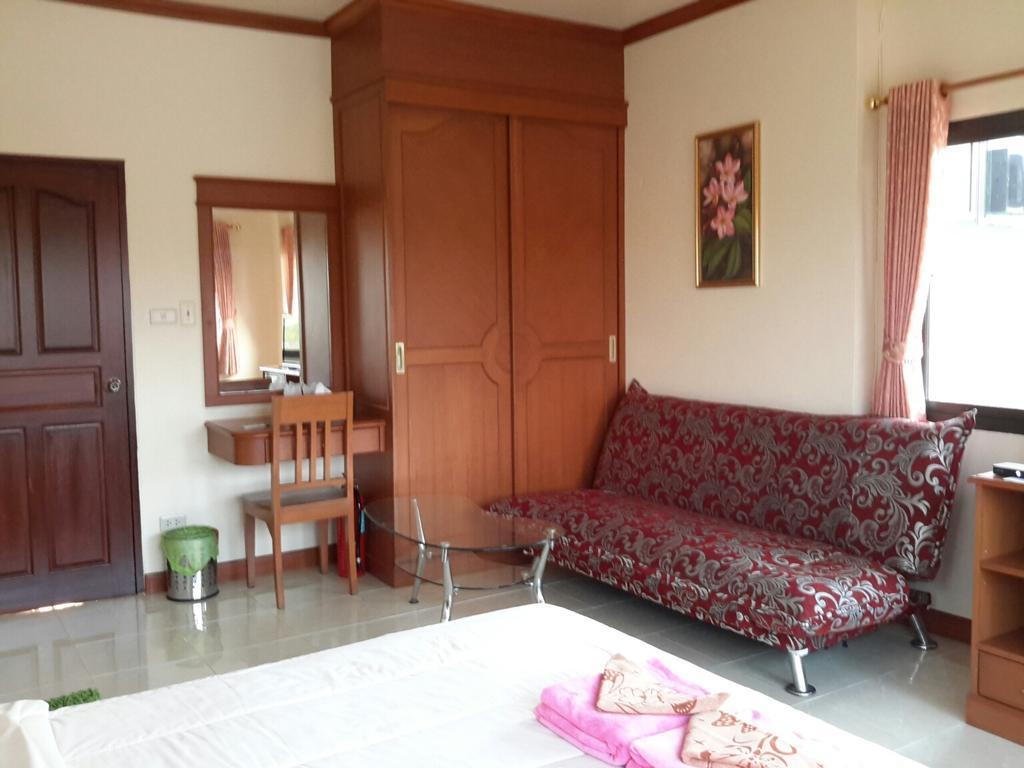 Donchai House Guest House& Cafe Chiang Mai Luaran gambar