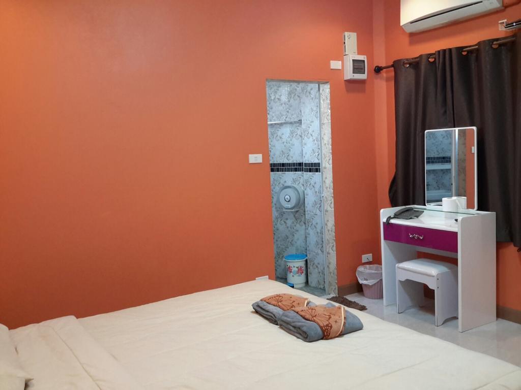 Donchai House Guest House& Cafe Chiang Mai Luaran gambar