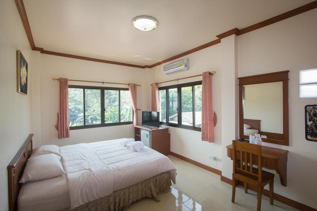 Donchai House Guest House& Cafe Chiang Mai Luaran gambar