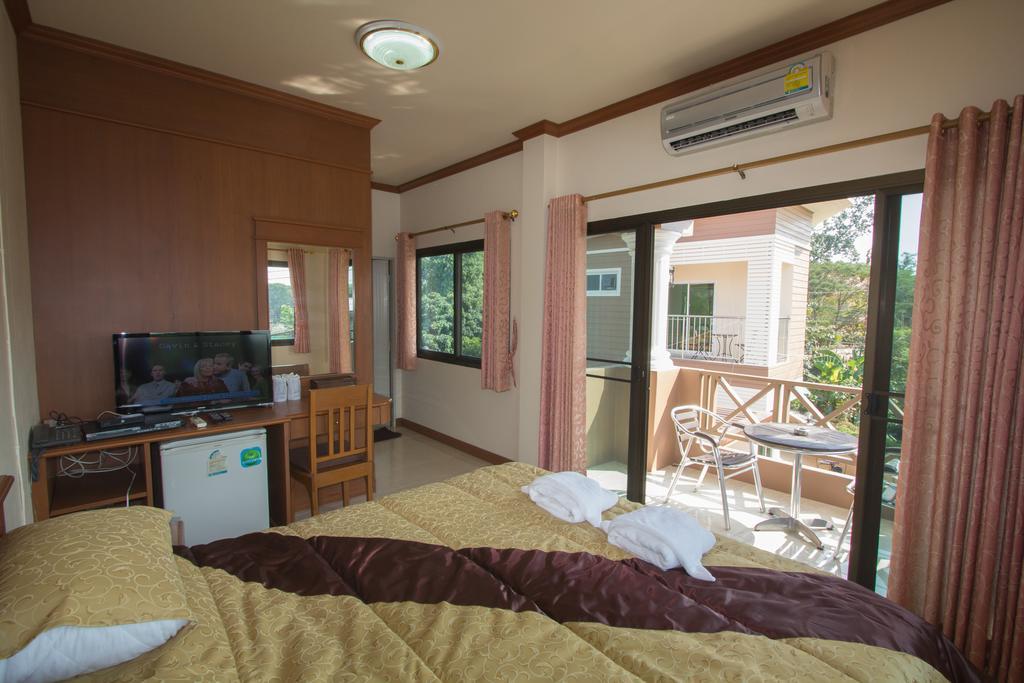 Donchai House Guest House& Cafe Chiang Mai Luaran gambar