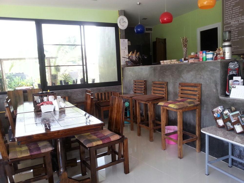 Donchai House Guest House& Cafe Chiang Mai Luaran gambar
