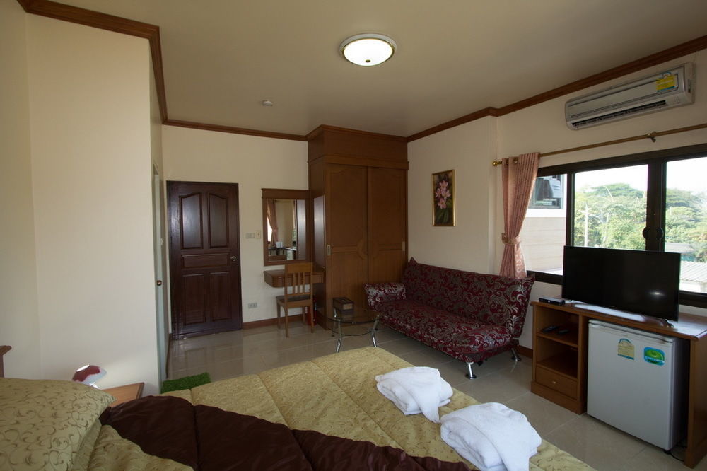 Donchai House Guest House& Cafe Chiang Mai Luaran gambar