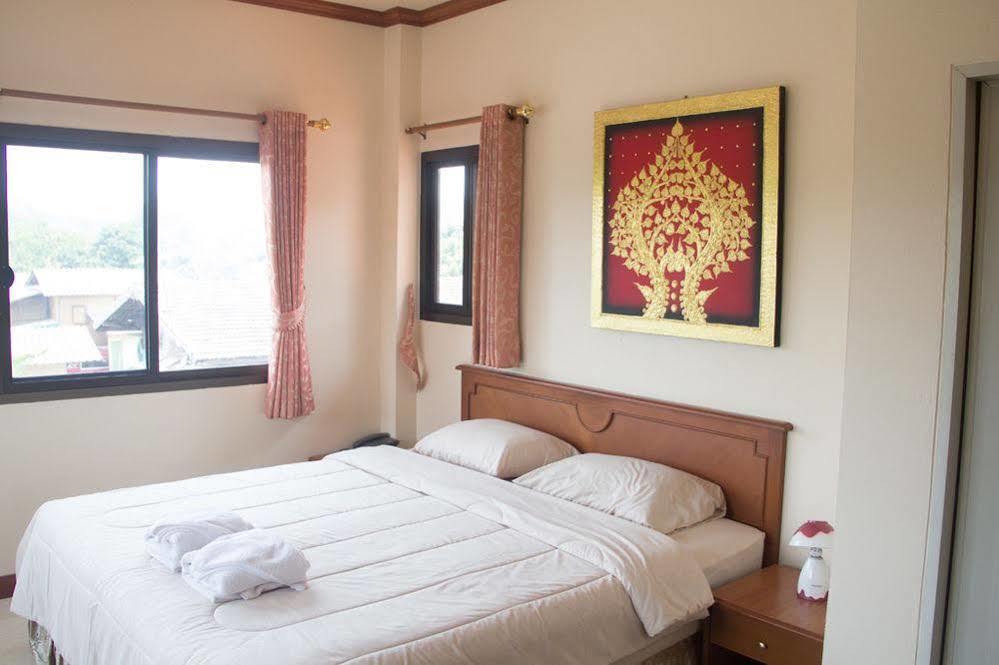 Donchai House Guest House& Cafe Chiang Mai Luaran gambar